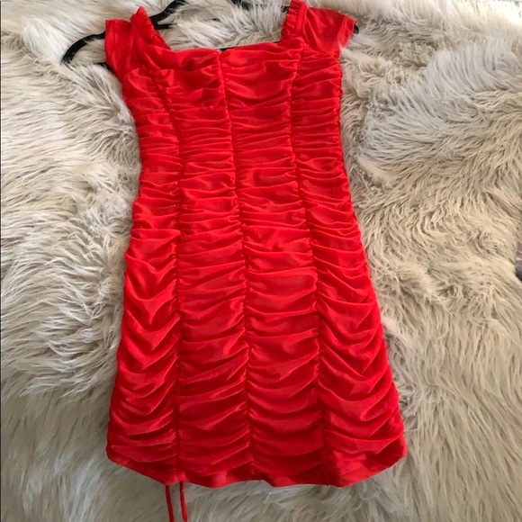 Red dress by Majorelle - Picture 3 of 3